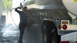 truck-washing-2