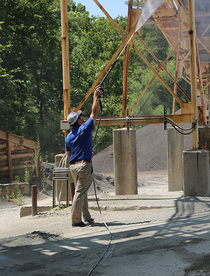 commercial-pressure-washing-column